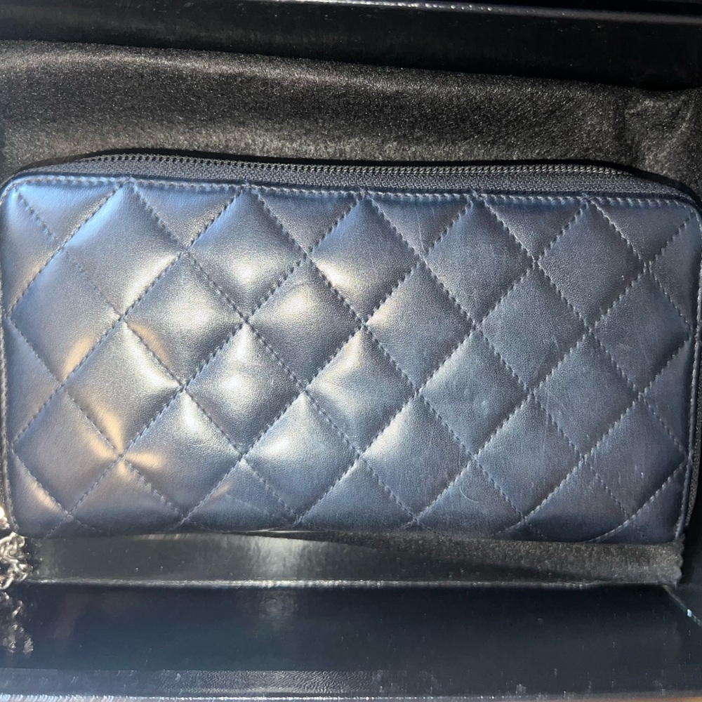 CHANEL Black Quilted Leather Wallet. Full set! - Picture 3 of 16